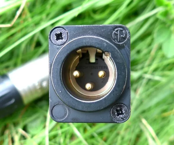 Mini MicBooster