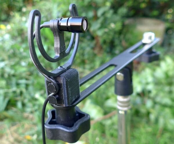 FC155: Clippy Lyre Stand Mount