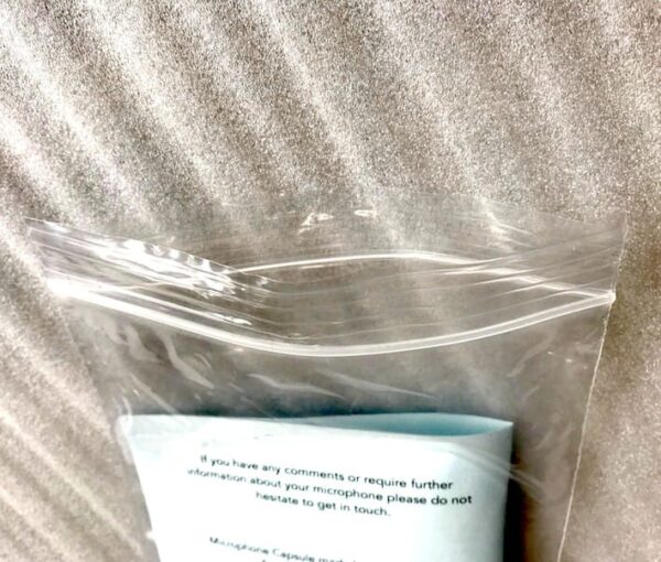 Heavy duty grip-seal bags. 125mm x 200mm