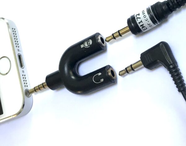 Mono Clippy and headphone to smartphone via Y adapter