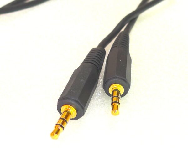 3.5mm Stereo Jack Plug to Plug Lead