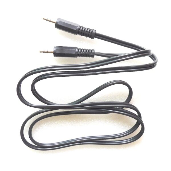 3.5 mm stereo straight plug to socket