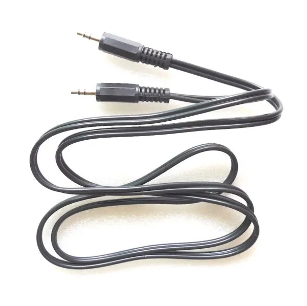 3.5 mm stereo straight plug to socket