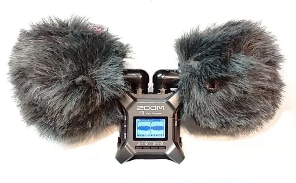 Right Angle Pluggy XLR EM272Z1 (Windjammers are not included)