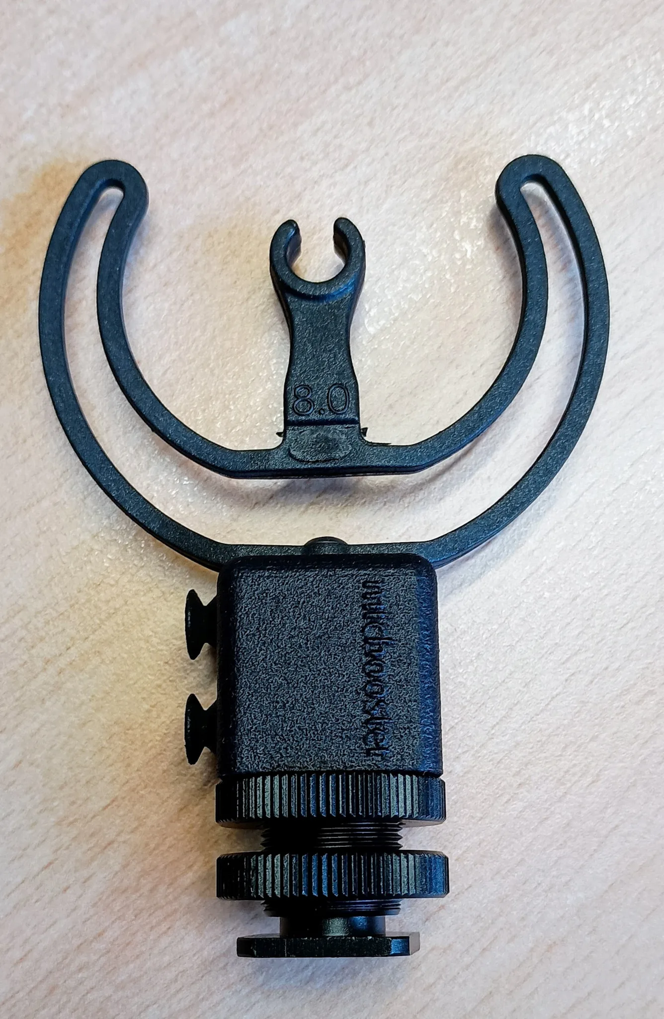 Cold Shoe Clippy Lyre Mount - micbooster.com